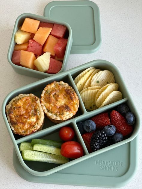 Healthy Lunch School Ideas, Healthy Food Lunch Box Ideas, Food For School Lunches Teens, Lunchbox Food Ideas, School Lunch Box Recipes, Cute Lunch Boxes For Teens, Bento Box Lunch For Teens, Breakfast Lunchbox Ideas, Food Lunch Box Ideas