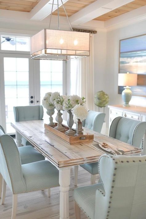 Coastal Dining Room Decor - Inspiration & Ideas Beach House Dining Room Table, Beach House Dining Tables, Aqua Dining Room Decor, Beach House Interior Dining Room, Beachy Kitchen Table, Coastal Kitchen Tables, Lake Interior Design, Beach House Dining Room Ideas, Home Decor Ideas Pastel