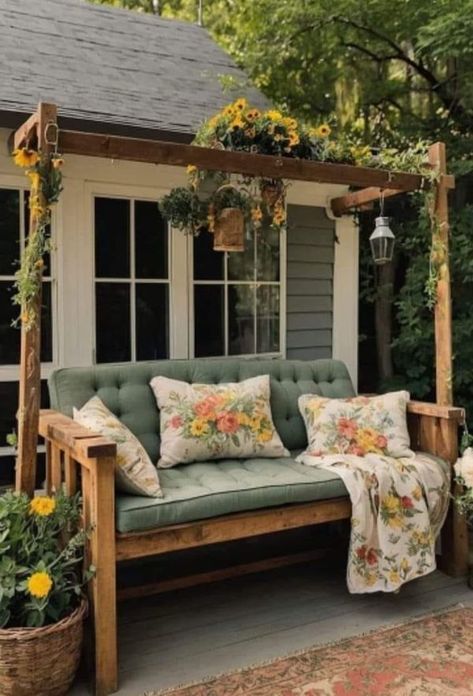 French Country, Cottage & Farmhouse | Facebook Cottagecore Patio, Victorian Cottage Decor, Cottage Garden Inspiration, Patio Paradise, Cozy Porch, Country Cottage Farmhouse, Shabby Chic Decor Bedroom, Vintage Patio, Vintage Porch