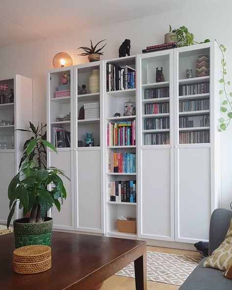 Inspiration gallery - IKEA Ikea Billy Home Office, Ikea Billy Bookcase Living Room, Ikea Living Room Inspiration, Ikea Billy Doors, Ikea Billy Bookcase With Doors, Ikea Living Room Wall, Billy Bookcase Living Room, Ikea Home Office Hacks, White Billy Bookcase