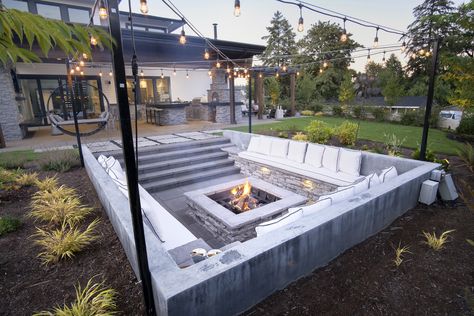 Luxurious Backyard Landscaping, Sunken Fire Pit With Seating, Fire Pit With Seating, Firepit Design, Sunken Fire Pit, Seating Wall, Luxurious Backyard, Outdoor Fire Pit Seating, Sunken Patio