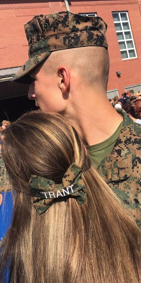 Marine Girlfriend Pictures, Marine Boyfriend, Military Couple Pictures, Military Couple Photography, Army Boyfriend, Military Boyfriend, Marine Baby, Marine Girlfriend, Military Relationships