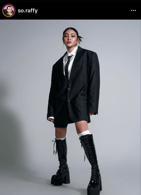 Blazer Photoshoot Women, Female Gaze, Blazer Outfits Casual, Nadine Lustre, Rave Fashion, Woman Suit Fashion, Fashion Photography Poses, Androgynous Fashion, Mood Board Fashion