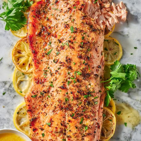 Baked Salmon Salmon Recipe Ideas, Tumeric Rice, Salmon In Foil Recipes, Oven Baked Salmon Recipes, Parmesan Salmon, Coho Salmon, Honey Garlic Salmon, Garlic Butter Salmon, Broiled Salmon