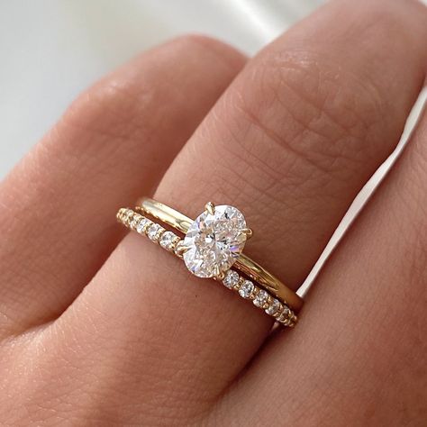 خواتم خطوبة, Pretty Engagement Rings, Dream Wedding Ring, Stacked Wedding Rings, Cute Engagement Rings, Future Engagement Rings, Dream Engagement, Dream Engagement Rings, Beautiful Engagement Rings