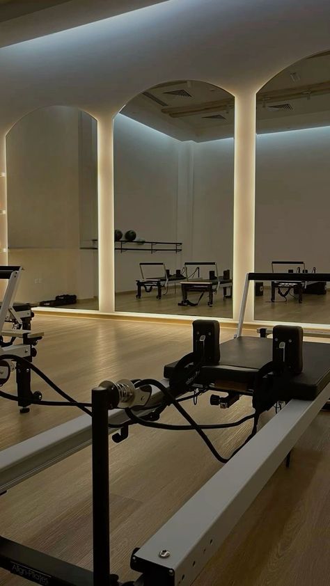 Clean Gym Aesthetic, Dream Life Aesthetic Vision Board, Pilates Gym Aesthetic, Excersise Picture, 2025 Vision Board Aesthetic Fitness, Gym Pilates Aesthetic, Lifetime Gym Aesthetic, Pilates Aesthetic Studio, Workout Aesthetic Pilates