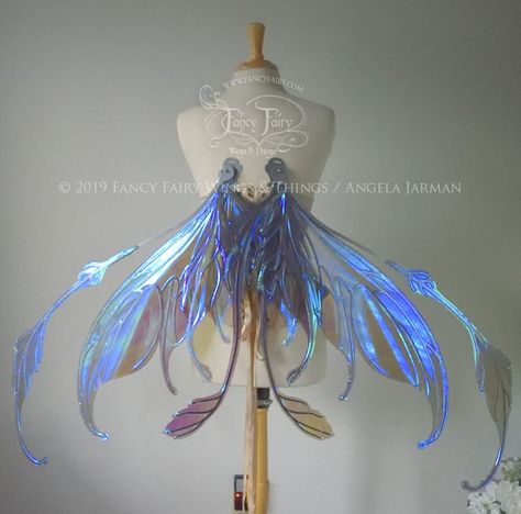 Cosplay Wings, Fairy Cosplay, Water Fairy, Fairy Outfit, Dark Crystal, Fairy Clothes, Clothing Design Sketches, Fairy Aesthetic, The Dark Crystal