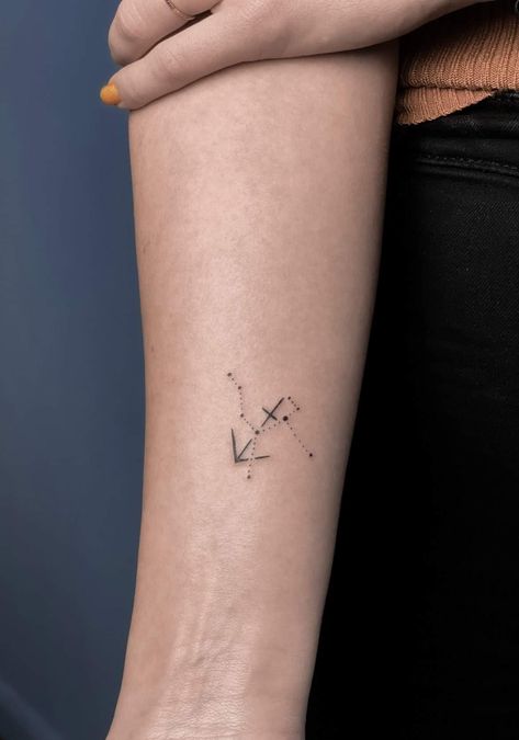 Minimalist Tattoo Saggitarius, Mini Tattoos Sagittarius, Cute Saggitarius Tattoos, Sagittarius Tiny Tattoo, Jupiter Sagittarius Tattoo, Small Saggitarius Tattoos, Sagittarius Tattoo Designs For Women Minimalist, Gemini And Sagittarius Tattoo, Sagittarius Minimalist Tattoo