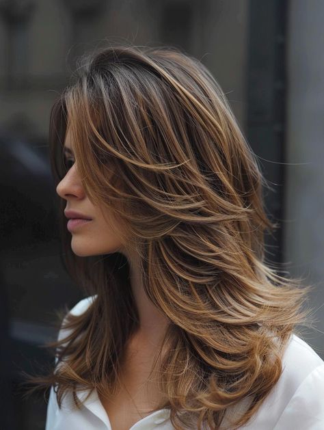 Long Layered Haircuts Side Part, Long Layers Wavy Hair, Layered Haircuts For Long Hair, Longhair Haircut, Cascading Layers, Women Haircuts Long, Hair Layered, Haircuts For Long Hair With Layers, Rich Brunette