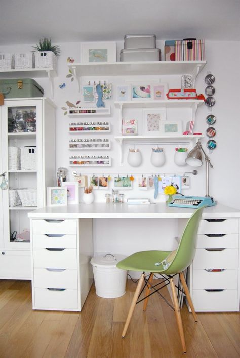 Ikea Craft Room, Ikea Desk Hack, Bilik Idaman, Hiasan Bilik Tidur, Ikea Crafts, Desain Furnitur Modern, Ikea Desk, Craft Room Design, Hiasan Bilik