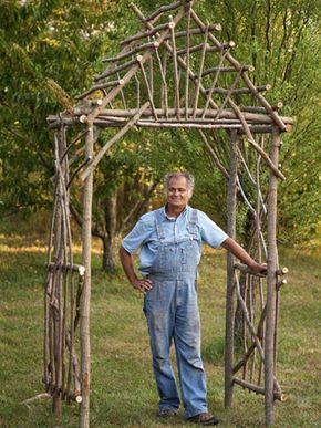 Rustic Twig Arbor Diy Arbour, Rustic Arbor, Wooden Arbor, Twig Furniture, Twig Crafts, Pergola Diy, Diy Garden Trellis, Arbors Trellis, Branches Diy