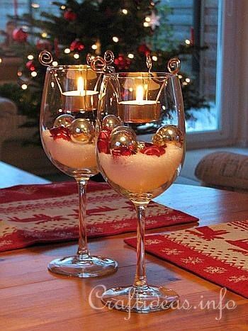 Easy Christmas Crafting Idea! With the use of wine goblets, filled 1/3 with Epson salt, tealights and small bulbs!  http://www.pinterest.com/vintagebydee/joyeaux-noel/ Tea Lights Christmas, Wine Glass Decor, Decorating With Christmas Lights, Chicken Noodle, Noel Christmas, Christmas Centerpieces, Christmas Table Decorations, Noodle Soup, Christmas Deco