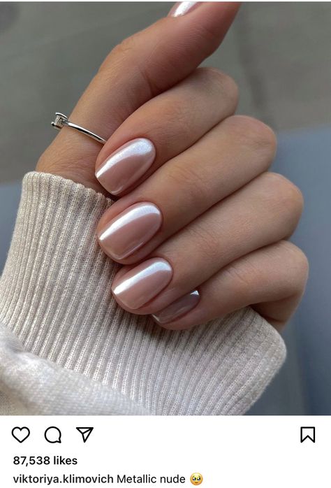 Subtle Nails, Casual Nails, Cute Gel Nails, White Nail, Neutral Nails, Elegant Nails, Classy Nails, Chic Nails, Short Acrylic Nails