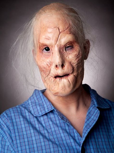 Prosthetics & Creature Design Deformed Face, Sfx Prosthetics, Prosthetics Makeup, Makeup Special Effects, Hannibal Lector, Picture Displays, Spfx Makeup, Monster Makeup, Prosthetic Makeup