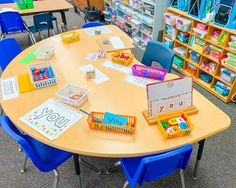 Sight Word Display, Sight Word Stations, Real Witchcraft, Word Ideas, Sight Word Centers, Dark Psychology, Kindergarten Decorations, Phonics Centers, Word Work Centers