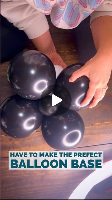 Balloon Stand With Number, How To Make Number Balloon Stand, Balloon Quad, Diy Balloon Bouquet Tutorials, How To Make A Balloon Tower, How To Make A Balloon Stand, Balloon Column Tutorial, How To Make A Balloon Column, Balloon Stands Columns