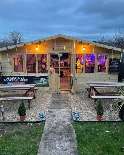 Sheds Turned Into Bars Backyards, Cook House Ideas Outdoor, Backyard Shop Buildings, Party Sheds Ideas Backyards, Party Shed Ideas, Backyard Pub Shed, Diy Backyard Bar, Garden Pub Shed, Grill Shack