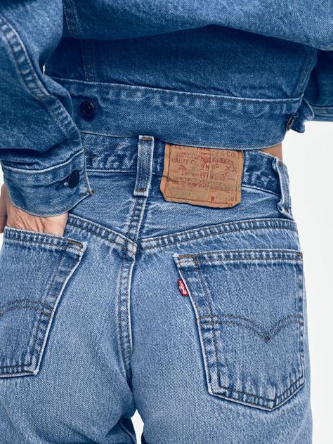 7 Ways to Style Your Levi's 501 Jeans - Levi's 501 Denim Jeans Fashion Trend Hailey Bieber Levi’s Boyfriend Jeans Outfit, 501 90s Jeans Outfit, Levis 501 Women Outfits Street Style, Levis 501 Women Outfits, Levi’s 501 Jeans Outfit Women, 501 Levis Women Outfits Street Styles, Levis 501 Outfit Street Style, Vintage Levis Jeans Outfit, Levi 501 Jeans Women Outfit