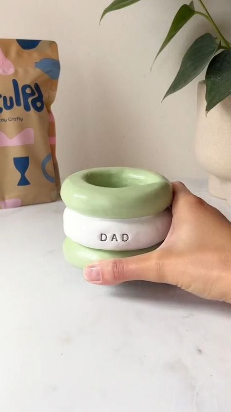 Father's Day Items, Father's Day Items for Him, Dad Items, Father's Day Concepts, DIY Father's Day Reward- #dad #Day #DIY #Fathers #Gift #Gifts #Ideas Check more at https://howcandothis.com/diyideas/fathers-day-items-fathers-day-items-for-him-dad-items-fathers-day-concepts-diy-fathers-day-reward/ Crayola Air Dry Clay, Supplies For School, Clay For Kids, Bulk Craft Supplies, Easy Clay Sculptures, Diy Father's Day, Clay Pen, Clay Crafts For Kids, Diy Air Dry Clay