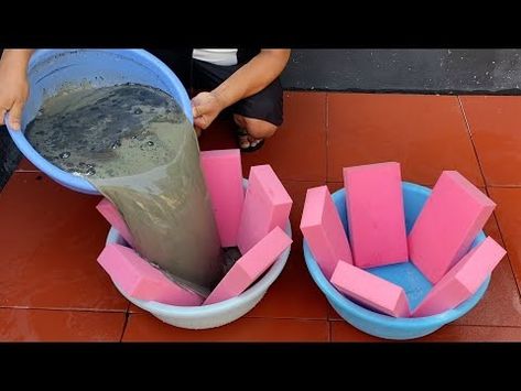 garden decoration ideas / How to make unique and creative flower pots from cement / cement good idea - YouTube Portland Cement Diy, Cement Pots Diy Planters, Large Concrete Planters, Cement Pots Diy, Cement Furniture, Cement Work, Diy Cement Planters, Concrete Containers, Cement Vase