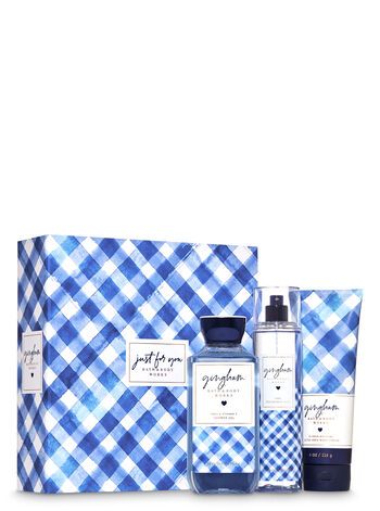 Bath And Body Works Gingham, Gingham Set, Bath And Body Perfume, London Gifts, Box Sets, Buy Candles, Bright Florals, Bath And Bodyworks, Fresh Fragrances