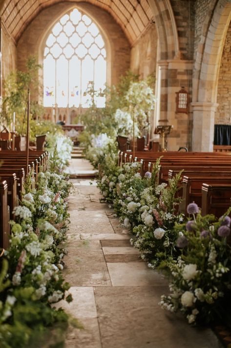 Simple Elegant Wedding Venues, Wedding Chapel In The Woods, Chapel Wedding Florals, Cathedral Wedding Flowers, Wedding In England, English Wedding Venues, Italy Church Wedding, English Garden Wedding Decor, Wedding Aisle Aesthetic