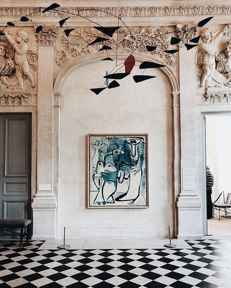 Pablo Picasso Museum Paris  Credits to respective owners. Mansion Art, Picasso Museum, English Magazine, Alexander Calder, Museums In Paris, Paris Trip, Paris Photo, Paris City, Paris Photos