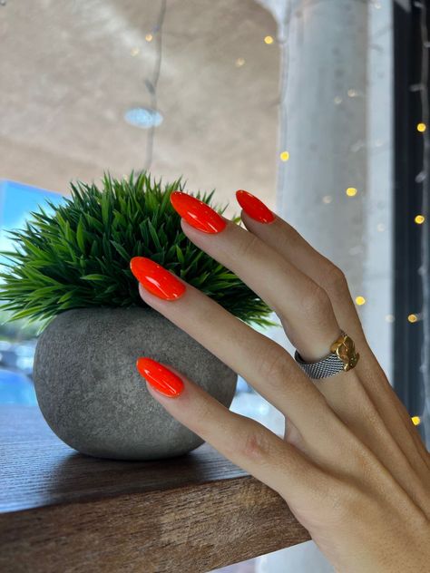 Bright Color Nail Ideas, Bright Red Orange Nails, Bright Red Summer Nails, Bright Nail Ideas, Acrylic Nail Designs For Summer, Silver Tip Nails, Beach Nails Designs, Summer Beach Nails, Red Orange Nails