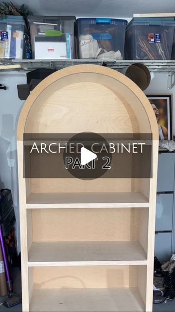 Build Arched Cabinet, Plywood Craft Ideas, Arch Shelf Diy, Adding Arch To Bookcase, Diy Arched Shelves, Arched Cabinet Ikea Hack, Ikea Arched Cabinet, Diy Rounded Cabinet, Arch Cabinet Built In