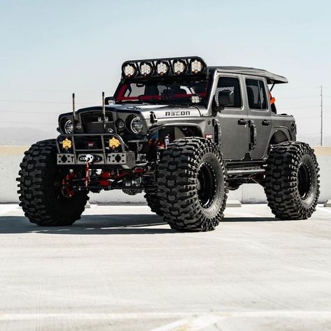 Mobil Off Road, Jeep Pickup Truck, Tmax Yamaha, Badass Jeep, Custom Jeep Wrangler, 4x4 Accessories, Expedition Truck, Jeep Pickup, Offroad Jeep