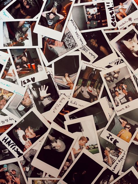 Scattered Polaroids Aesthetic, New Memories Aesthetic, Photography Aesthetic Polaroid, Polaroid Picture Collage, Pictures Of Polaroids, Vision Board Polaroid, Polaroid Collage Aesthetic, Old Polaroid Aesthetic, Polariod Aesthetic Girl