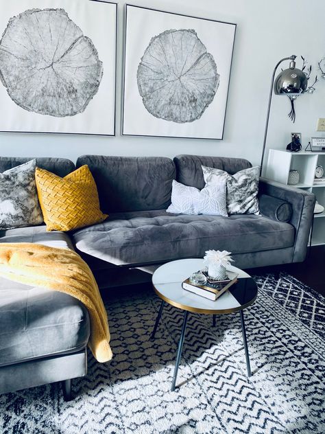 Charcoal Couch Styling Color Schemes, Dark Grey Couch Living Room Decor, Dark Grey Sofa Living Room Color Schemes, Charcoal Couch Styling, Grey Living Room With Color, Gray Livingroom, Best Sofa Designs, Classic Luxury Living Room, Grey Couch Living Room Ideas