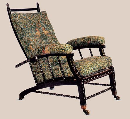 Here is another shot of the vintage William Morris upholstered chair....I so adore the curves...the elongated arm and back feet. Arts And Craft Storage, Morris Chair, Arts And Crafts Storage, Craft Storage Ideas, Arts And Crafts For Teens, Chair Aesthetic, Arts And Crafts Furniture, William Morris Art, Arts And Crafts House