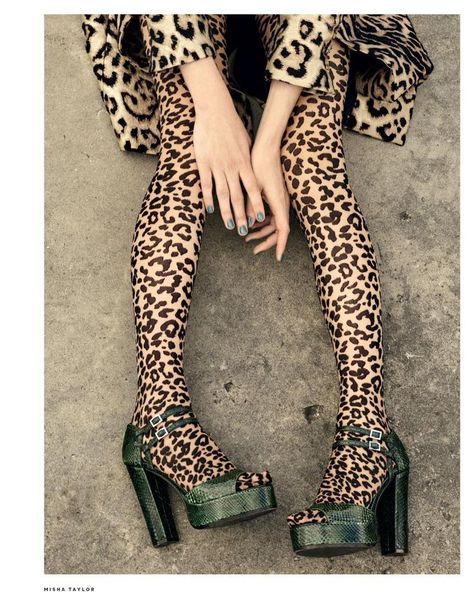 Leopard Skin Legs Editorial Vogue, Photography Editorial, Leopard Skin, Shoes Photography, Animal Print Fashion, Vogue Russia, Style Chic, Fashion Prints, Editorial Fashion