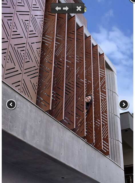 Louvered Building Facade, Elevation Louver Design, Louvre Design Facade, Louvered Partition, Vertical Louvers Facade, Louvers Facade, Louvers Design Interior, Vertical Louvers, Secondary Skin