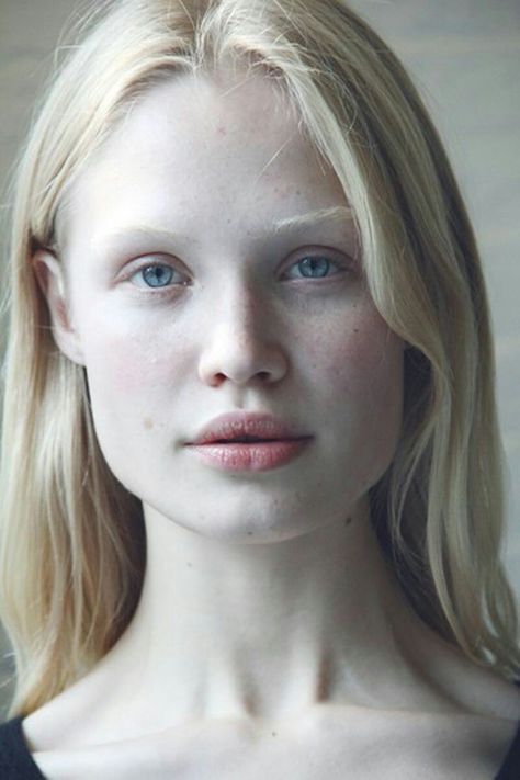 Camilla Christensen, Fashion Background, Unique Faces, Woman Personality, Natural Blondes, Pale Skin, Blonde Beauty, Interesting Faces, Blonde Girl