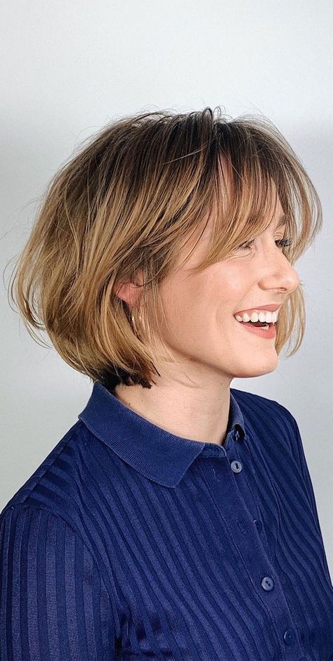 Cute Haircuts And Hairstyles With Bangs : Cute bob with long curtain bangs Bob With Long Curtain Bangs, Long Curtain Bangs, Bangs Cut, Teacher Hair, Cute Bob, Chin Length Hair, Bob Haircut With Bangs, Short Hair Haircuts, Short Hair With Bangs