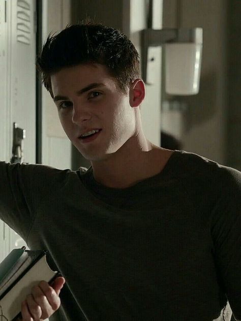 Cody Christian Teen Wolf, Teen Wolf Actors, Mike Montgomery, Theo Raeken, Kermit Funny, Wolf Character, Cody Christian, Dream Boyfriend