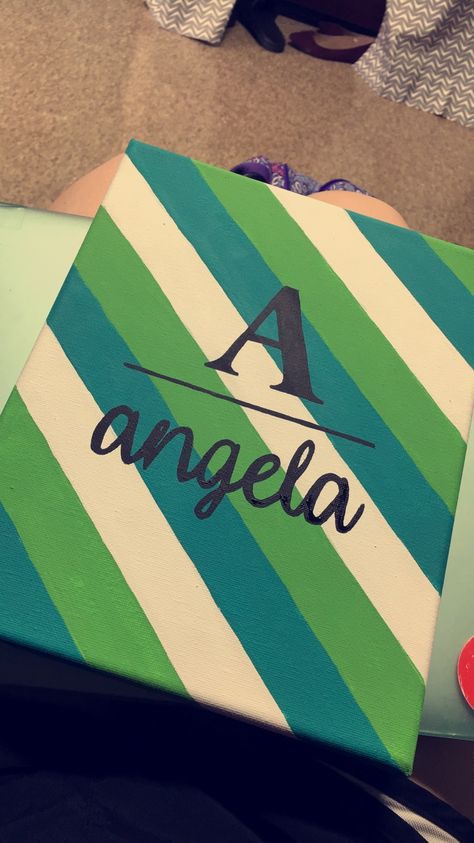 Names On Canvas Ideas, Blue And Green Painting Ideas Easy, Easy Name Paintings On Canvas, Cute Name Paintings, Blue Paintings On Canvas Easy, Painted Names On Canvas Ideas, Painting Ideas Green Background, Name Canvas Ideas, Letter Painting Ideas On Canvas