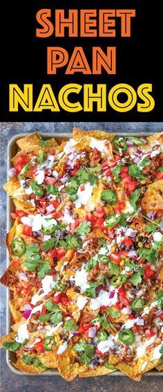 Sheet Pan Nachos - Loaded nachos that are guaranteed to be a crowd-pleaser! Simply layer your toppings, bake onto a sheet pan and serve. Done. Easy peasy! Nachos Loaded, Sheet Pan Nachos, Pan Nachos, Nachos Recipe Easy, Loaded Nachos, Sheet Pan Meals, Dessert Aux Fruits, Nachos Recipe, Pan Dinners