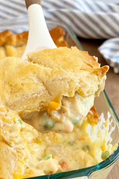 This Chicken Pot Pie Casserole with crescent rolls is an easy chicken pot pie recipe with rotisserie chicken and cream of chicken soup under a crescent roll crust. Your entire family will love this easy recipe, and it's a great way to use up leftover chicken! Recipe With Rotisserie Chicken, Casserole With Crescent Rolls, Easy Chicken Pot Pie Casserole, Baked Caprese Chicken, Crescent Roll Crust, Easy Chicken Pot Pie Recipe, Chicken Crescent Rolls, Pot Pie Casserole, Chicken Pot Pie Casserole