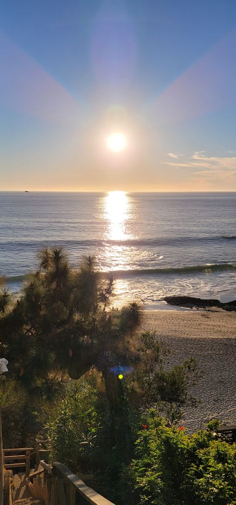 Sunny afternoon Beach Scenery Sunny Aethestic, Sunny Bright Aesthetic, Afternoon Asthetic Picture, Afternoon Astethic, Beach Afternoon Aesthetic, Sunny Day At The Beach, Happy Sunny Aesthetic, Bright Sunny Day Aesthetic Wallpaper, Sunny Beach Pictures