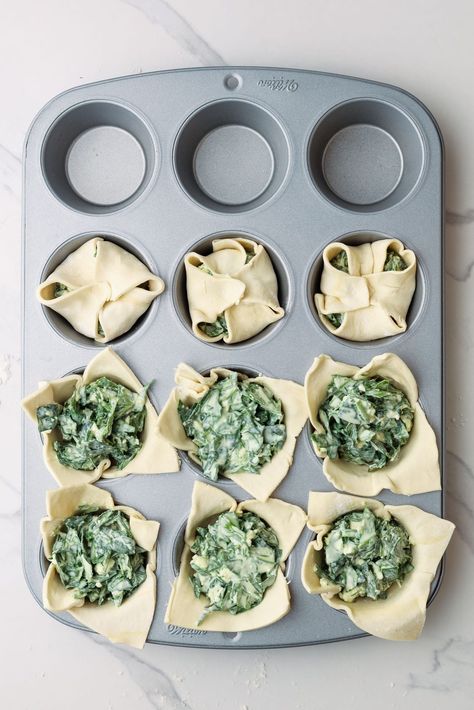 Mediterranean Brunch, Spinach Puffs Recipe, Spinach Puffs, Spinach Puff Pastry, Spinach Puff, Cheesy Spinach, Pastry Appetizer, Puff Recipe, Puff Pastry Recipes