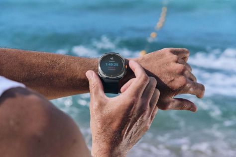 The Samsung Galaxy Watch Ultra is the company's most premium and rugged smartwatch. It's a direct rival to the Apple Watch Ultra 2. Samsung Ultra, Best Gym Shoes, New Car Accessories, Best Apple Watch, Samsung Smart Watch, Computer History, Old Watches, Watch Ultra, Samsung Galaxy Watch