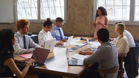 Black female boss stands talking at a boardroom meeting Stock Footage #AD ,#boss#stands#Black#female Female Manager, Office Management, Effective Leadership, Board Meeting, Board Of Directors, Business Meeting, Interview Questions, Dream Job, Human Resources