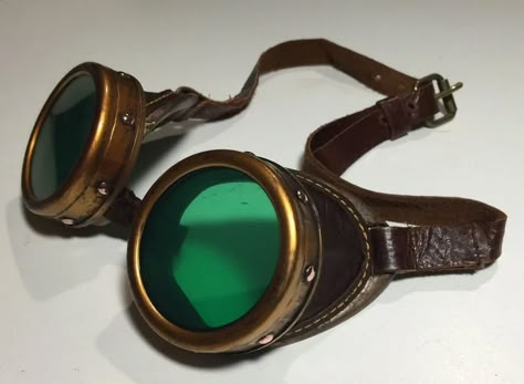 Goggles Aesthetic, Steampunk Glasses, Diy Steampunk, Moda Steampunk, Mode Steampunk, Steampunk Goggles, Punk Pins, Diesel Punk, Style Steampunk