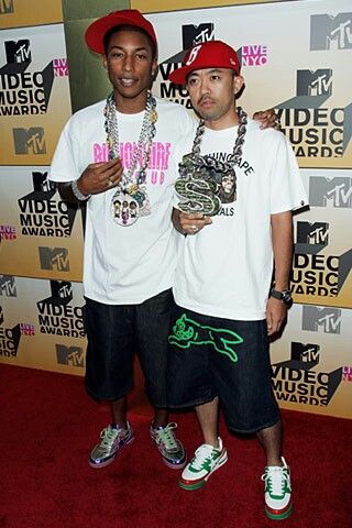 Pharell and Nigo 2000s Mens Fashion, Bape Outfits, 2000s Outfit, Outfits 2000s, Black Men Street Fashion, 2000s Outfits, Men Street Fashion, Mens Fashion Streetwear, Pharrell Williams