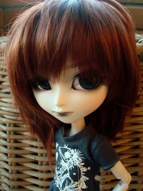 Joachim - Midnight deja vu | Flickr - Photo Sharing! Blythe Dolls Cute, Weird Dolls, Red Hair Doll, Doll Beauty, Image Swag, Deja Vu, Aesthetic People, Doll Parts, Pretty Dolls