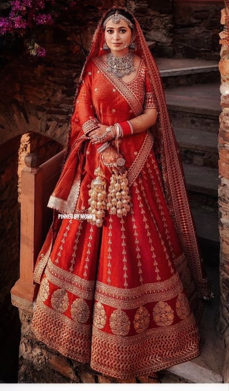 Traditional Heart, Latest Bridal Lehenga Designs, Red Lehenga Choli, Bride Entry, Indian Bridesmaid Dresses, Designer Bridal Lehenga Choli, Bridal Lehenga Designs, Latest Bridal Lehenga, Sabyasachi Lehenga