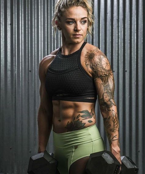 The top hottest female crossfitters at the #crossfit games Swolverine Muscle Inspiration, Female Crossfit Athletes, Ab Motivation, Crossfit Body, Fitness Modeling, Crossfit Girl, Crossfit Women, Crossfit Girls, Crossfit Games